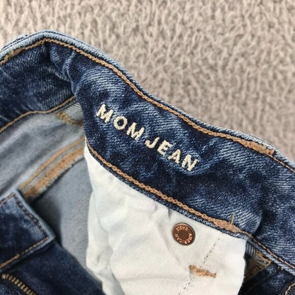 AMERICAN EAGLE Womens Size 00 SHORT Mom Jean Medium Wash Stretch High Rise Jeans - Picture 7 of 16